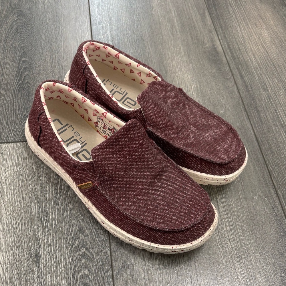 HEY DUDE • “Missy” Slip Ons